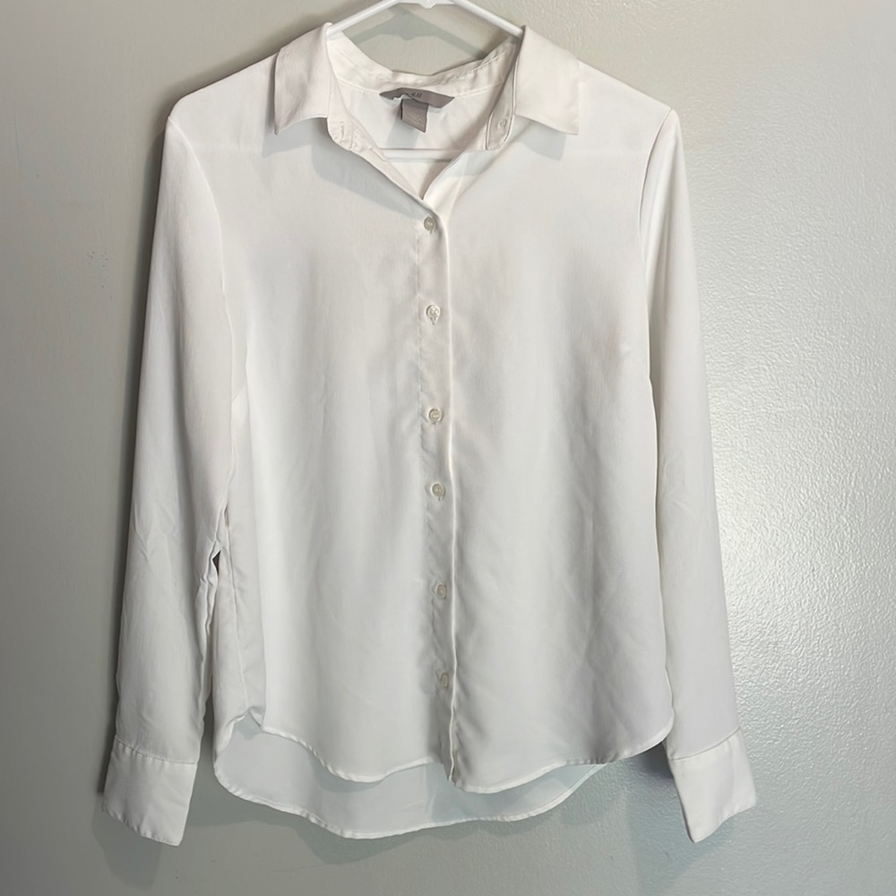 White H&M Women’s Button Up Blouse Size Small